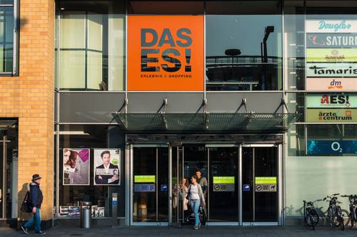 DAS-ES_Esslingen_WE1303_10_CW_Liegenschaftsseite_2400x1350 1.jpg